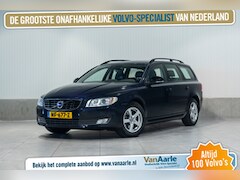 Volvo V70 - D2 Polar+ Leder Navigatie Stoelverwarming Standkachel 120pk