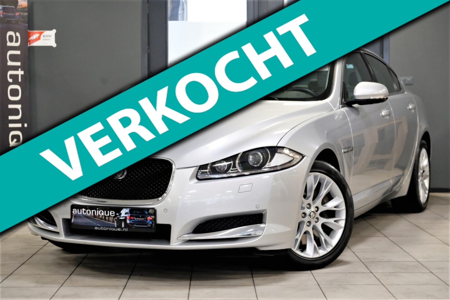 Jaguar XF - 3.0D S 275pk! **65.922km!!** UNIEK 1e eig Leder/Navi/Camera - AutoWereld.nl