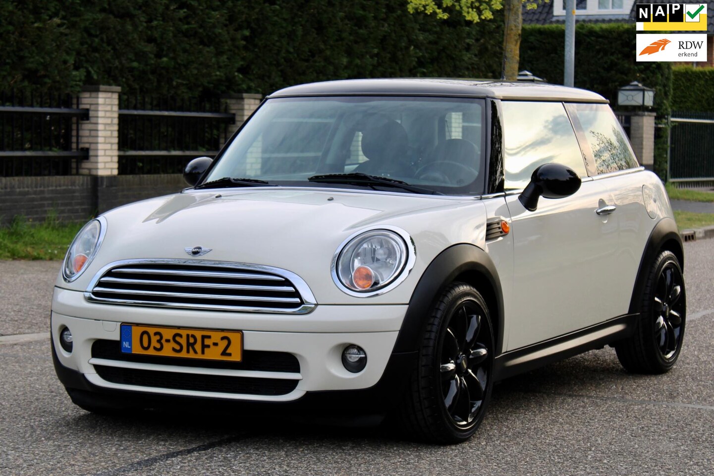 MINI Cooper - D 1.6 | AIRCO | TREKHAAK | ZEER MOOIE GOED ONDERHOUDEN AUTO | - AutoWereld.nl