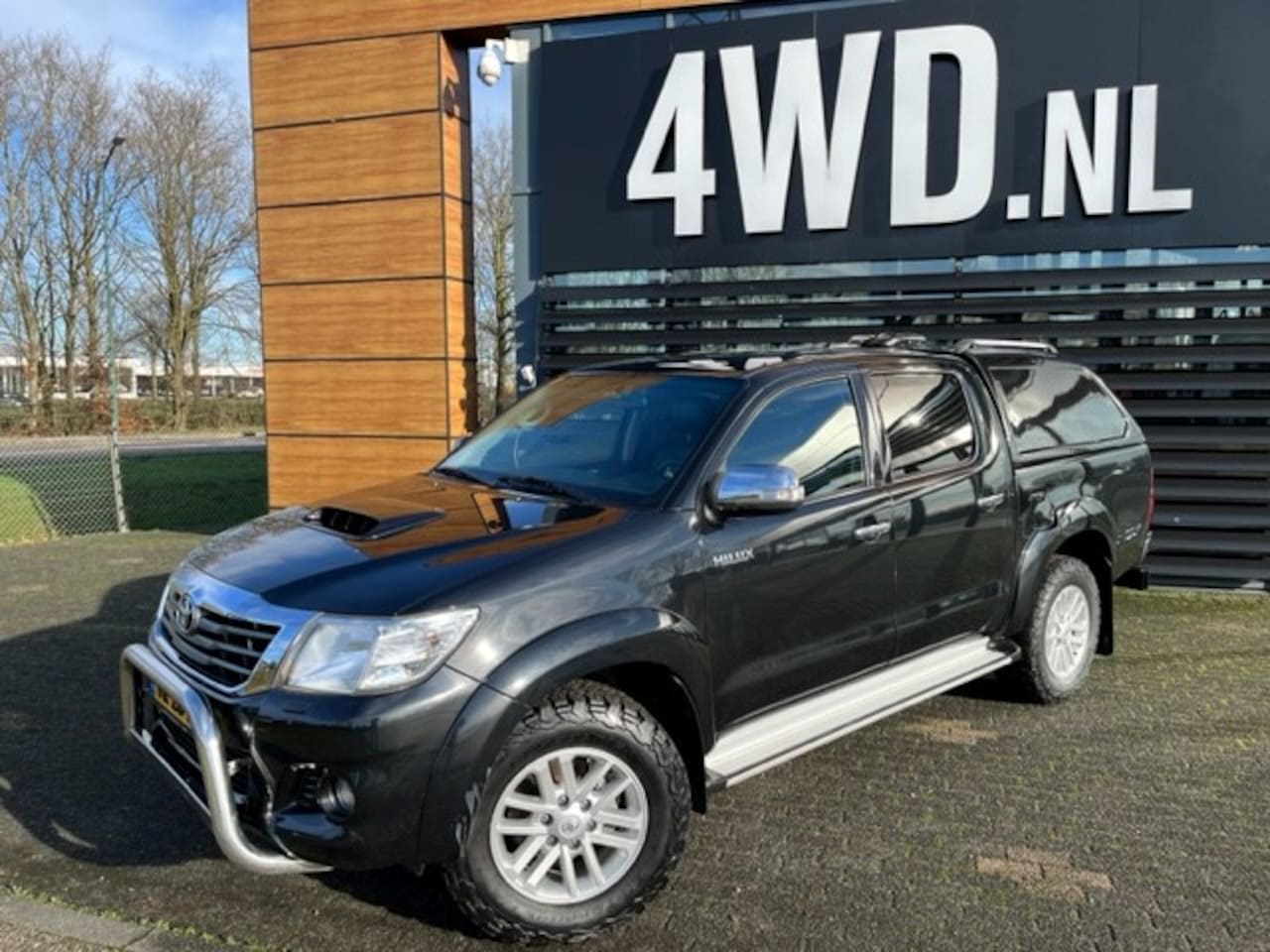 Toyota HiLux - 3.0 TD AUT VAN 4X4 LEDER NAVI CLIMA CRUISE NIEUWSTAAT 6 MND GAR € 23.795excl Auto in perfe - AutoWereld.nl