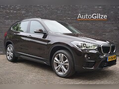 BMW X1 - sDrive20i High Executive l Automaat l Sfeer l HUD l Groot Navigatie l Cruise Adaptief l Ca