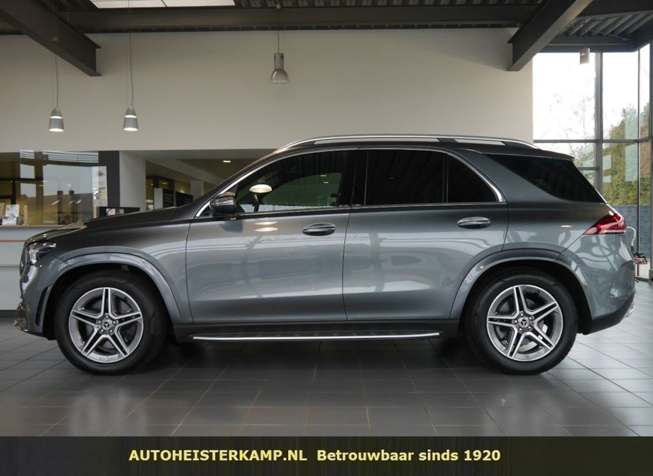 Mercedes-Benz GLE-Klasse - 580 4MATIC AMG 490 PK Panoramadak Trekhaak Head-Up Distronic Stoelkoeling - AutoWereld.nl