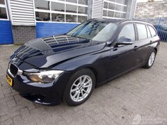 BMW 3-serie Touring - 320D
