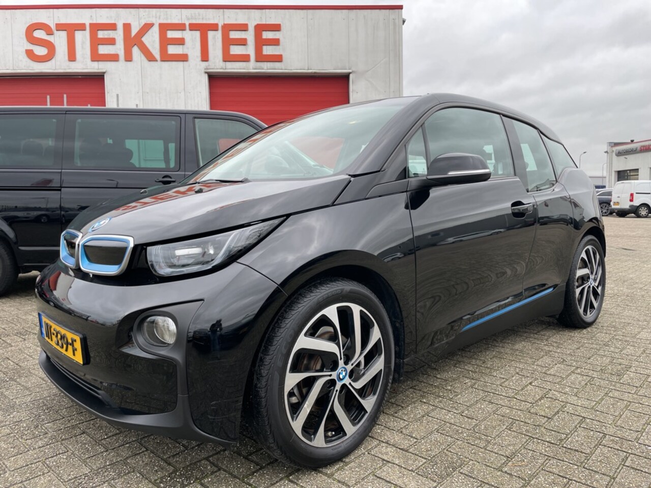BMW i3 - 94Ah 33 kWh NL-auto/Warmtepomp/Navi prof. - AutoWereld.nl