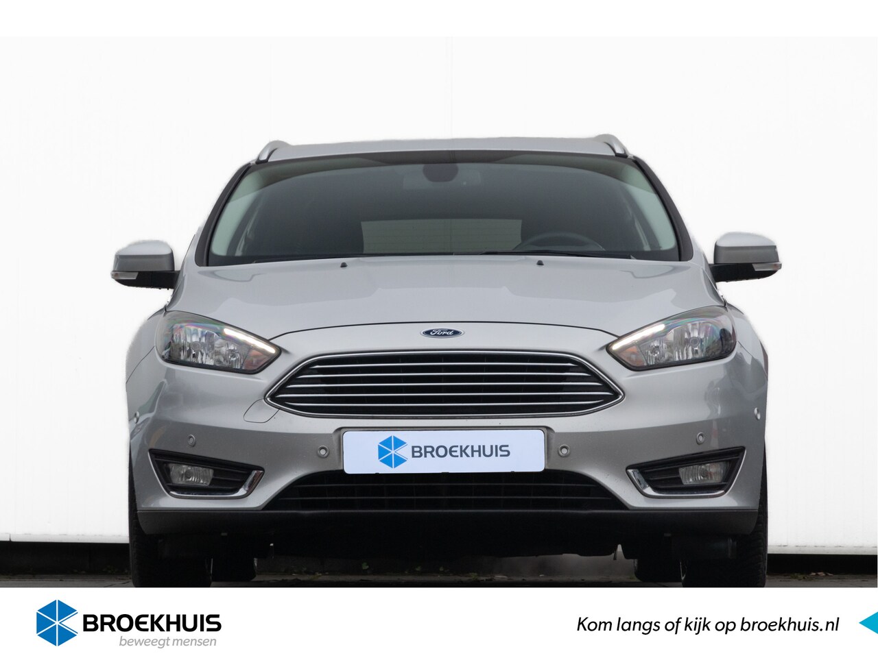 Ford Focus Wagon - 1.0 Titanium | All season banden | Navigatie | Parkeersensoren voor en achter | Privacy gl - AutoWereld.nl