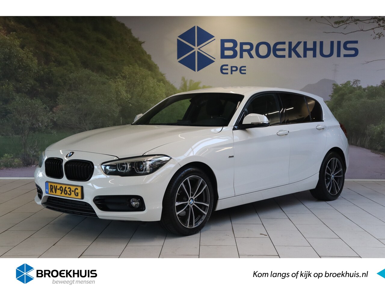 BMW 1-serie - 116i Edition Sport Line Shadow Executive | Navigatie | Xenon | Climate control | Cruise | - AutoWereld.nl