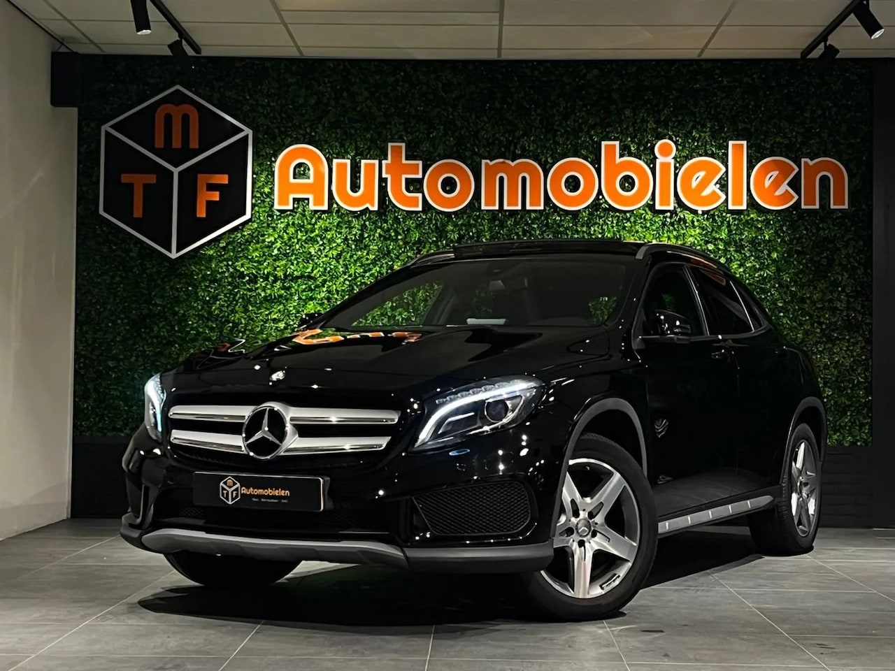 Mercedes-Benz GLA-Klasse - 200 AMG 156 PK - AutoWereld.nl