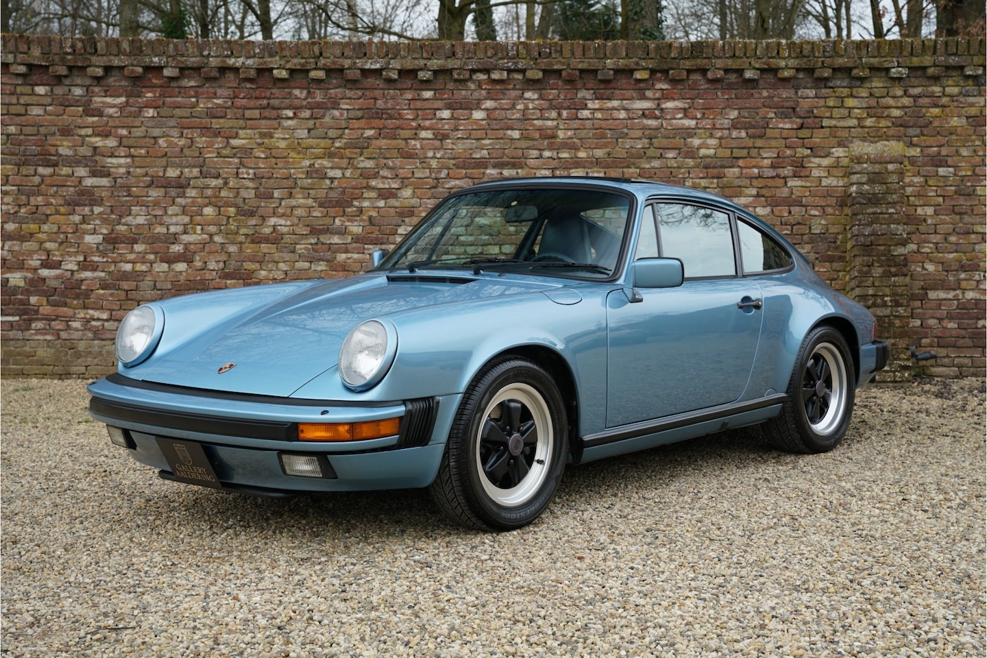 Porsche 911 - 3.2 Carrera first owner, fully documented, sunroof, matching numbers and colours - AutoWereld.nl