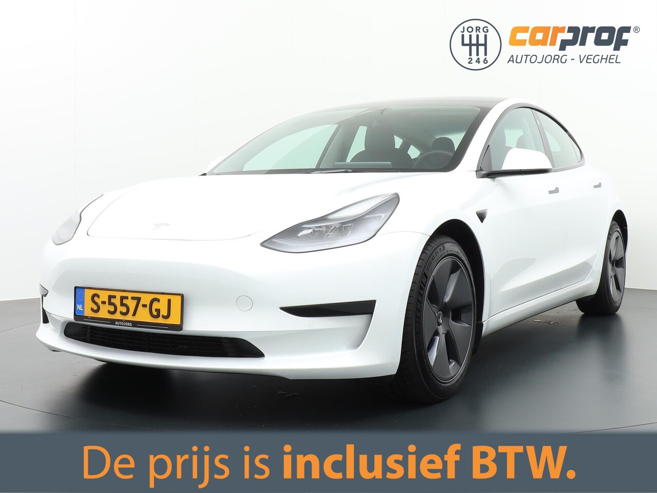 Tesla Model 3 - Standard RWD Plus Incl BTW | Zwart Interieur | Pano Dak - AutoWereld.nl