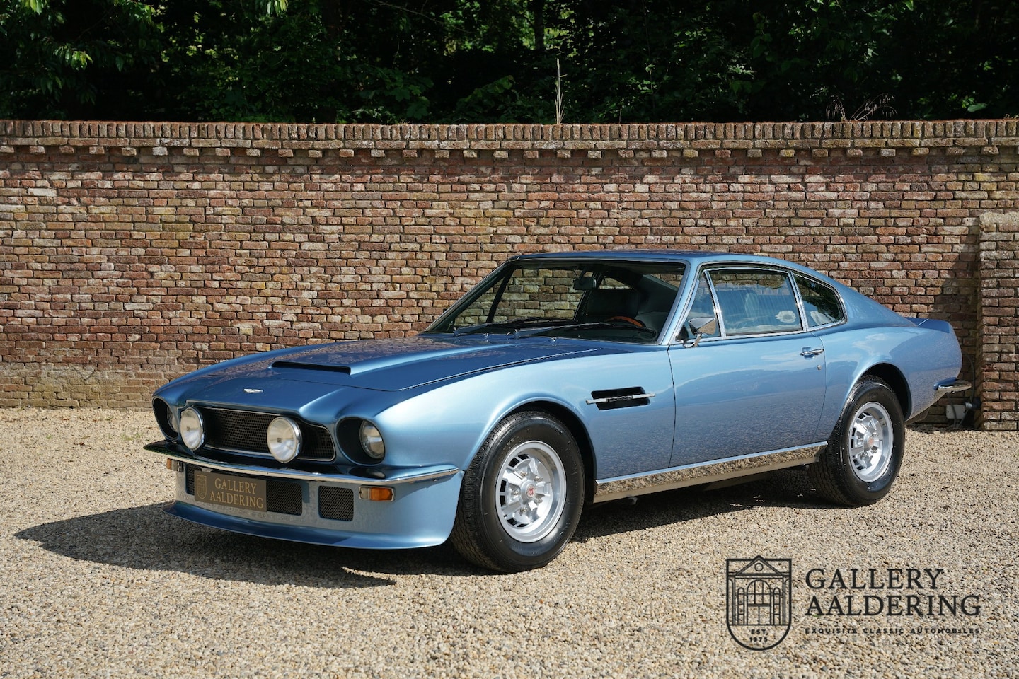 Aston Martin DBS - Rare and sought after manual gearbox version with AC! - AutoWereld.nl