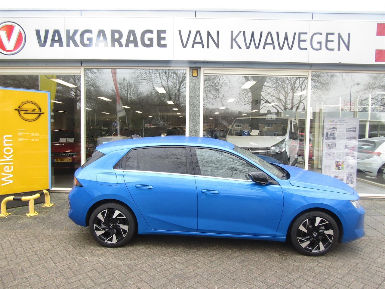 Opel Astra - 130 PK AUTOMAAT ELEGANCE MULTIMEDIA - AutoWereld.nl