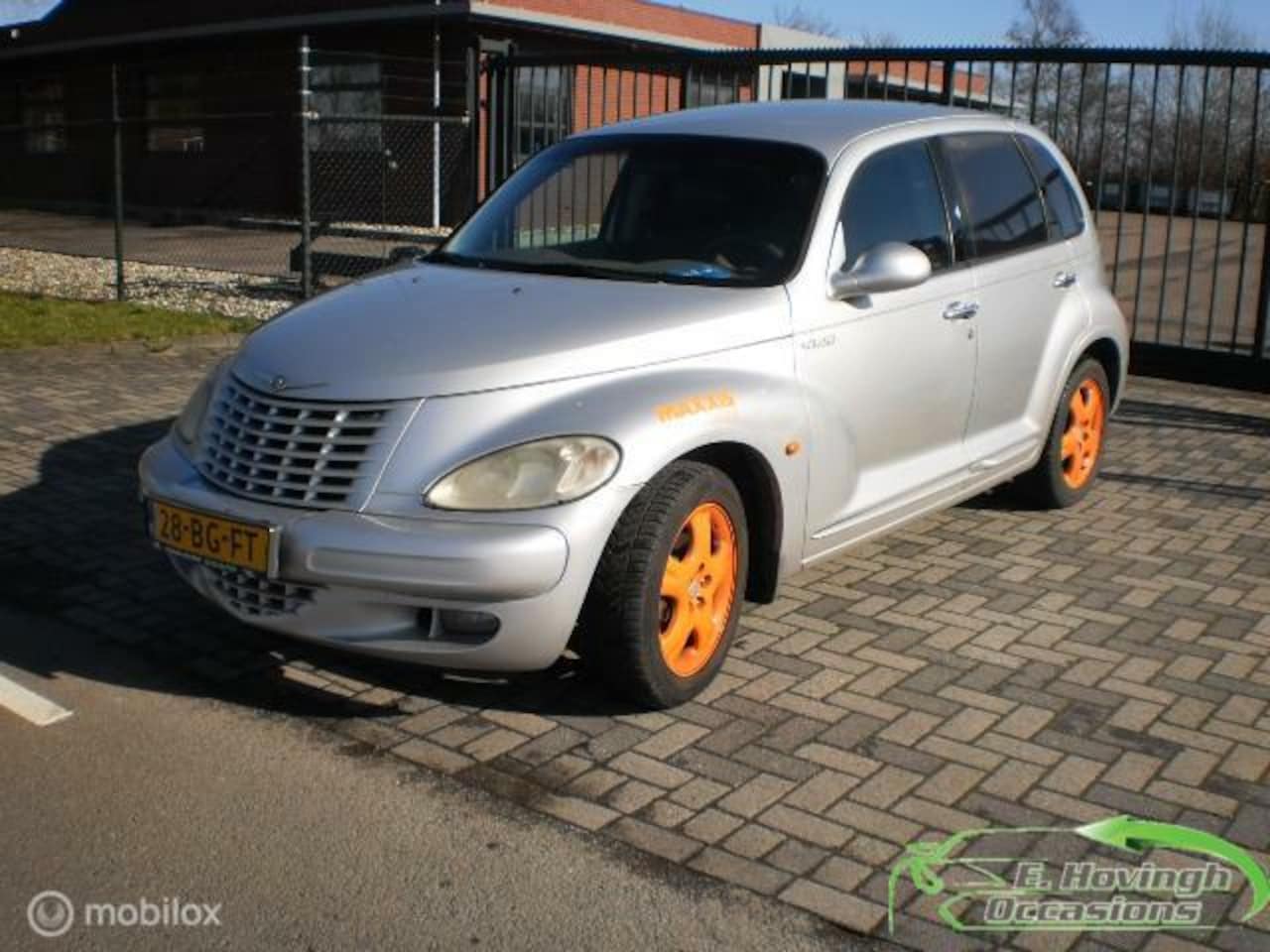 Chrysler PT Cruiser - 2.2 CRD Touring Grijs kent. YOUNGTIMER - AutoWereld.nl