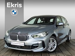 BMW 1-serie - 5-deurs 120i Model M Sport / Achteruitrijcamera / Hifi System / Sportstoelen voor /