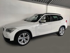 BMW X1 - SDrive18d Aut Navi Leer Panoramadak Climate LM velgen PDC Cruise