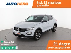Volkswagen T-Roc - 1.5 TSI United 150PK | LE12210 | Navi | Parkeersensoren V+A | Adaptive Cruise | Stoelverwa