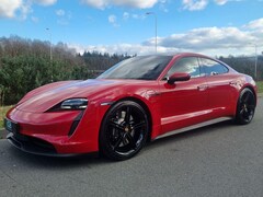 Porsche Taycan - 4S Performance Navi Lucht KARMIN ROT UNIEK