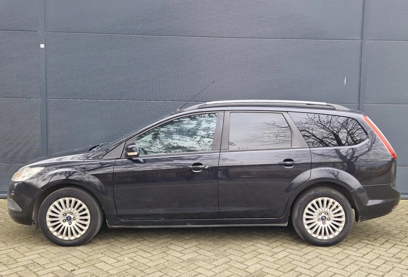 Ford Focus Wagon - 1.6-16V Titanium 1.6 16V Titanium - AutoWereld.nl