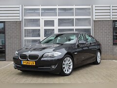 BMW 5-serie - 523i Executive 6 Cilinder / Leer / Navigatie / Schuifdak