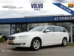 Volvo V70 - 2.0 D3 150 PK POLAR | ESTATE | STANDKACHEL | XENON | NIVEAUREGELING