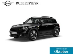 MINI Countryman - Cooper S E ALL4 John Cooper Works | Premium Plus | Extra getint glas achter | Dakdraagsyst