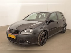 Volkswagen Golf - 2.0 GTi 147 KW TFSI Navi