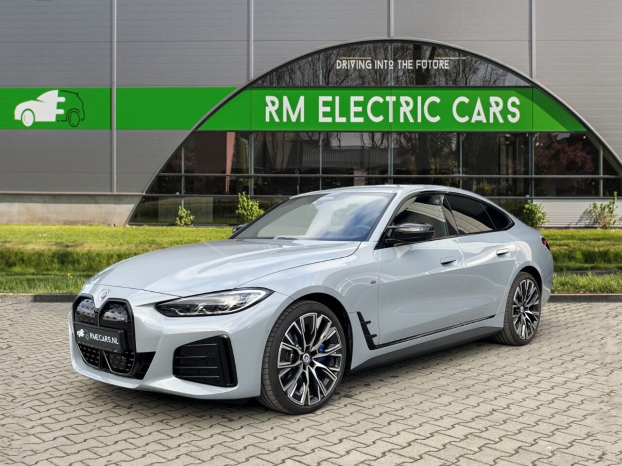BMW i4 - M50 M50, High Exec, M-Stoelen, 20Inch, Head-Up, Carbon - AutoWereld.nl