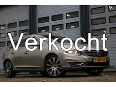Volvo V60 - 2.4 D6 AWD Plug-In Hybrid Summum Opendak Xenon leder Camera | MARGE | Bj2014