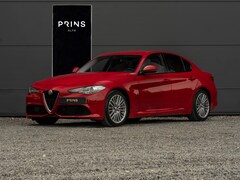 Alfa Romeo Giulia - 2.0T 300pk Sportivo Luxury | Pieno Fiore leder | Harman/Kardon | Camera | 1e eigenaar | Ca