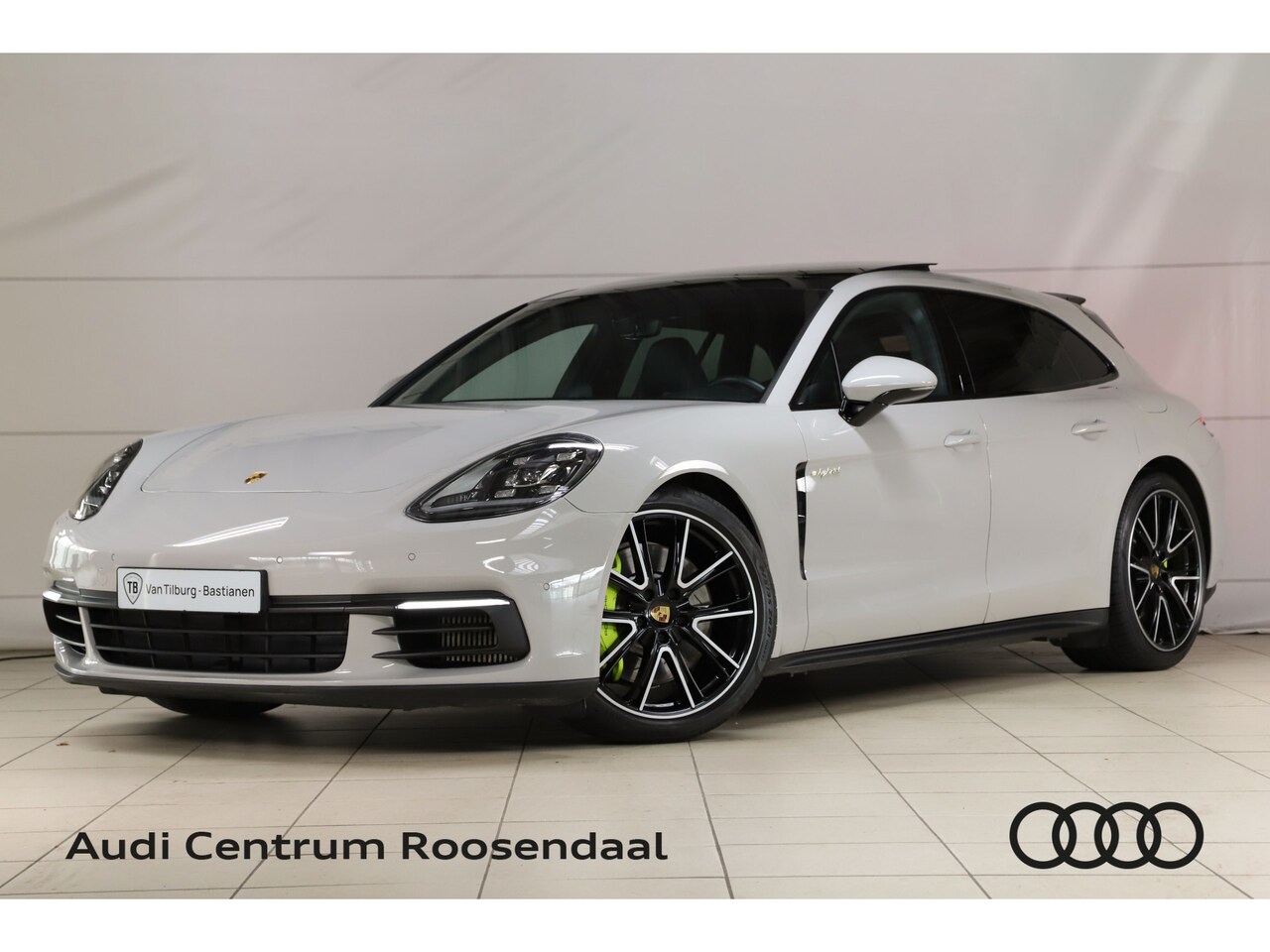 Porsche Panamera - 2.9 4 330pk E-Hybrid Navigatie Panorama Camera Acc 49 - AutoWereld.nl