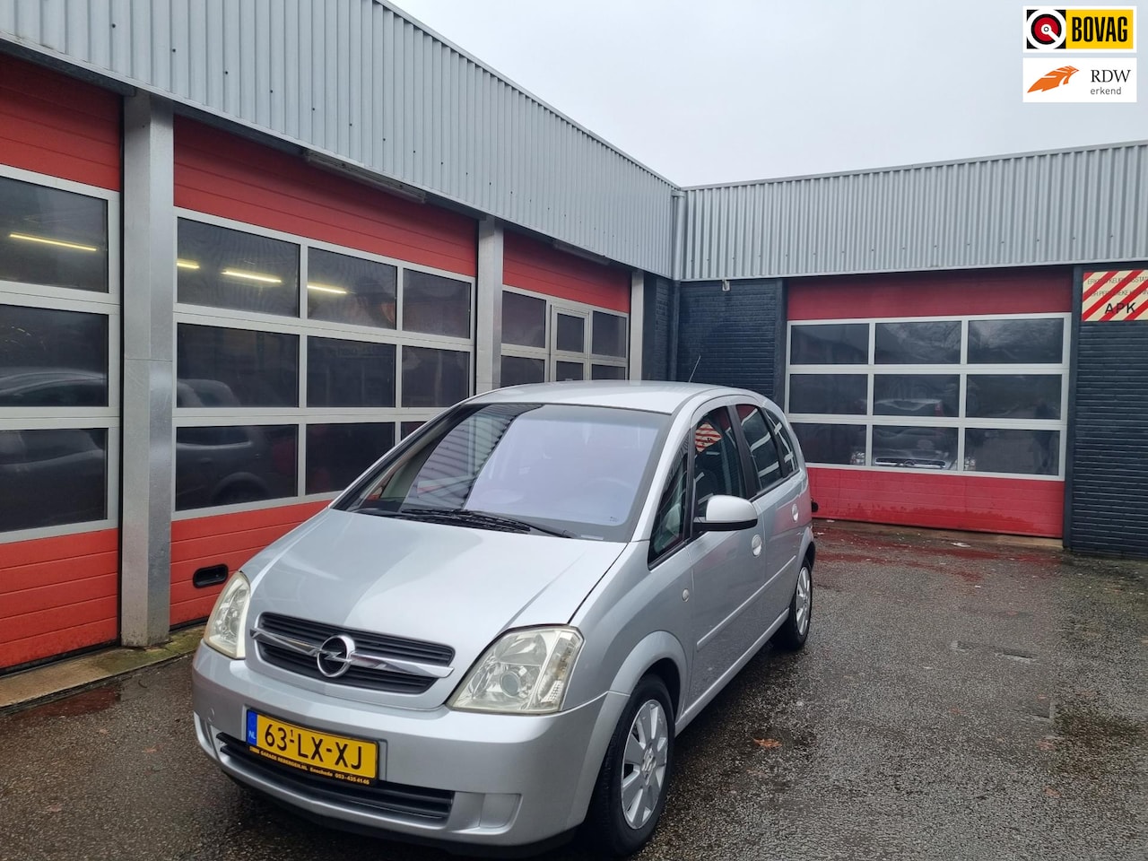 Opel Meriva - 1.8-16V Cosmo met Airco en Trekhaak - AutoWereld.nl