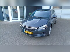 Opel Astra - 1.4 Innovation