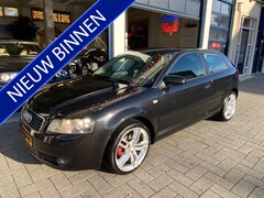 Audi A3 Sportback - 2.0 FSI Attraction CLIMATE/L.M VELGEN