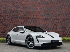 Porsche Taycan Cross Turismo - 4 *Pano*Chrono*Bose*Performance Accu