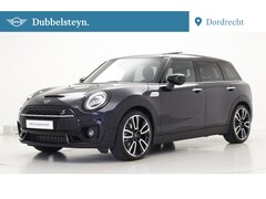 MINI Clubman - Cooper S Hammersmith | JCW pakket | Panoramadak | Harman/Kardon | 19" velgen
