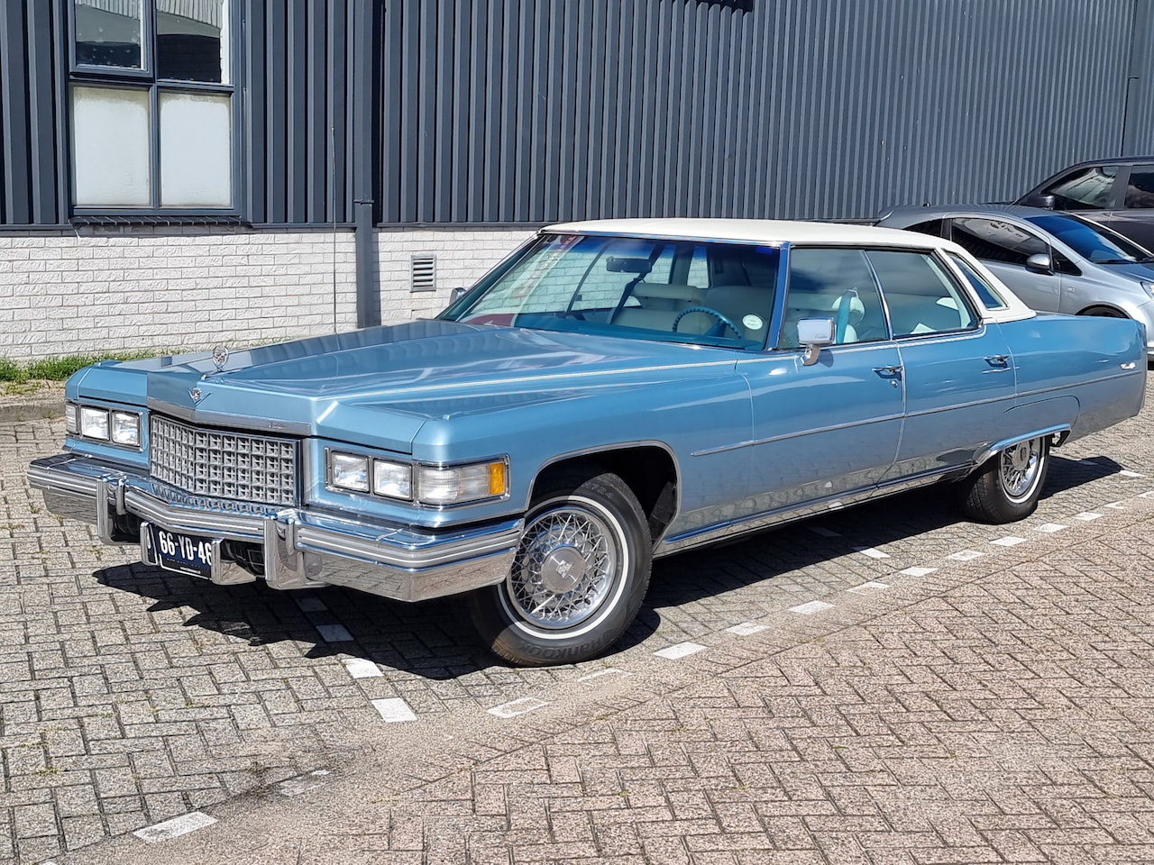 Cadillac De Ville - Sedan-De-Ville 8,2 LTR. V8 AUT. SUPER STRAKKE STAAT!!! 55.000 KM ORG. - AutoWereld.nl