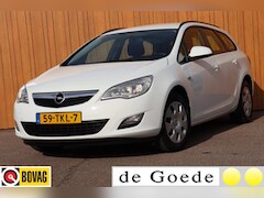 Opel Astra Sports Tourer - 1.4 Business Edition org. NL-auto navi trekhaak