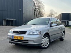 Opel Astra - 1.6 GL