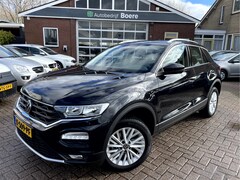 Volkswagen T-Roc - 1.5 TSI 150pk Style Business Camera, Carplay, Stoelverwarming