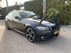 BMW 3-serie - (e90) 2.0 I 320i Business Line XENON/NAVI/LEDER/NL AUTO
