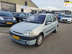 Renault Clio - 1.4-16V RXE Automaat Airco Bj:2001 NAP