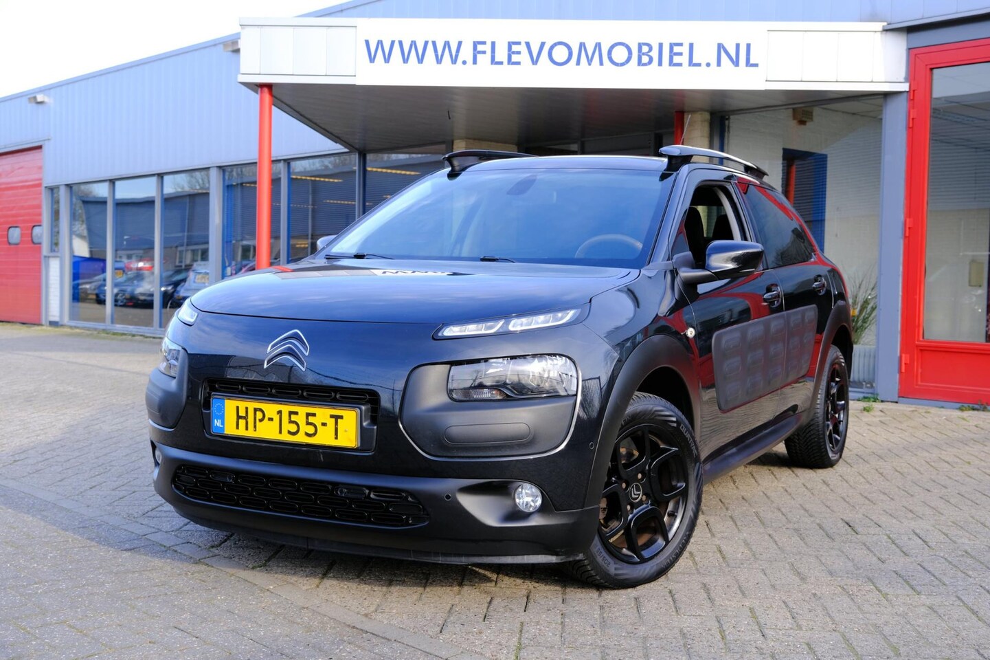 Citroën C4 Cactus - 1.6 BlueHDi Business Plus Pano|Navi|Cam|Clima|LMV - AutoWereld.nl