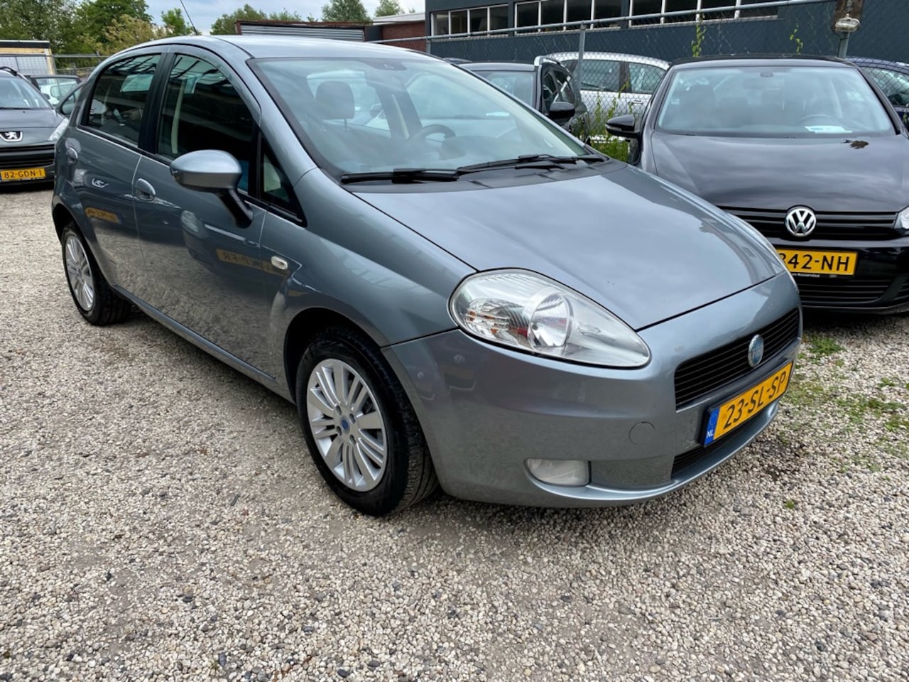 Fiat Grande Punto - 1.4 Dynamic 1.4 Dynamic - AutoWereld.nl