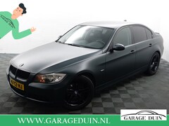 BMW 3-serie - 325i M Sport- Groot Navi / Sport Leder / Sport UItlaat / Unieke Wrap / Carbon Interieur
