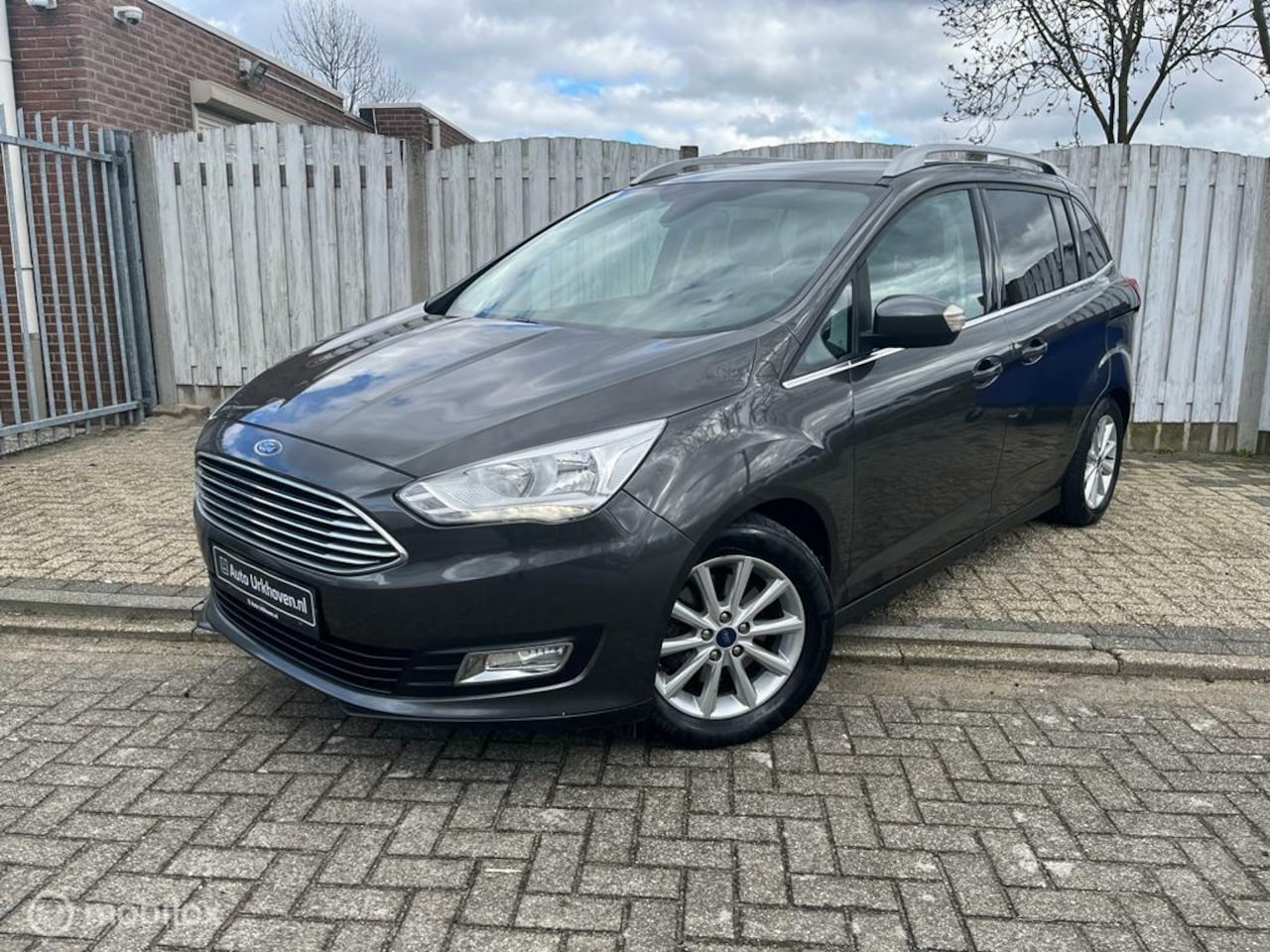 Ford Grand C-Max - 1.0 Titanium 1.0 Titanium,clima,key-less,6-24 mnd garantie mogelijk - AutoWereld.nl