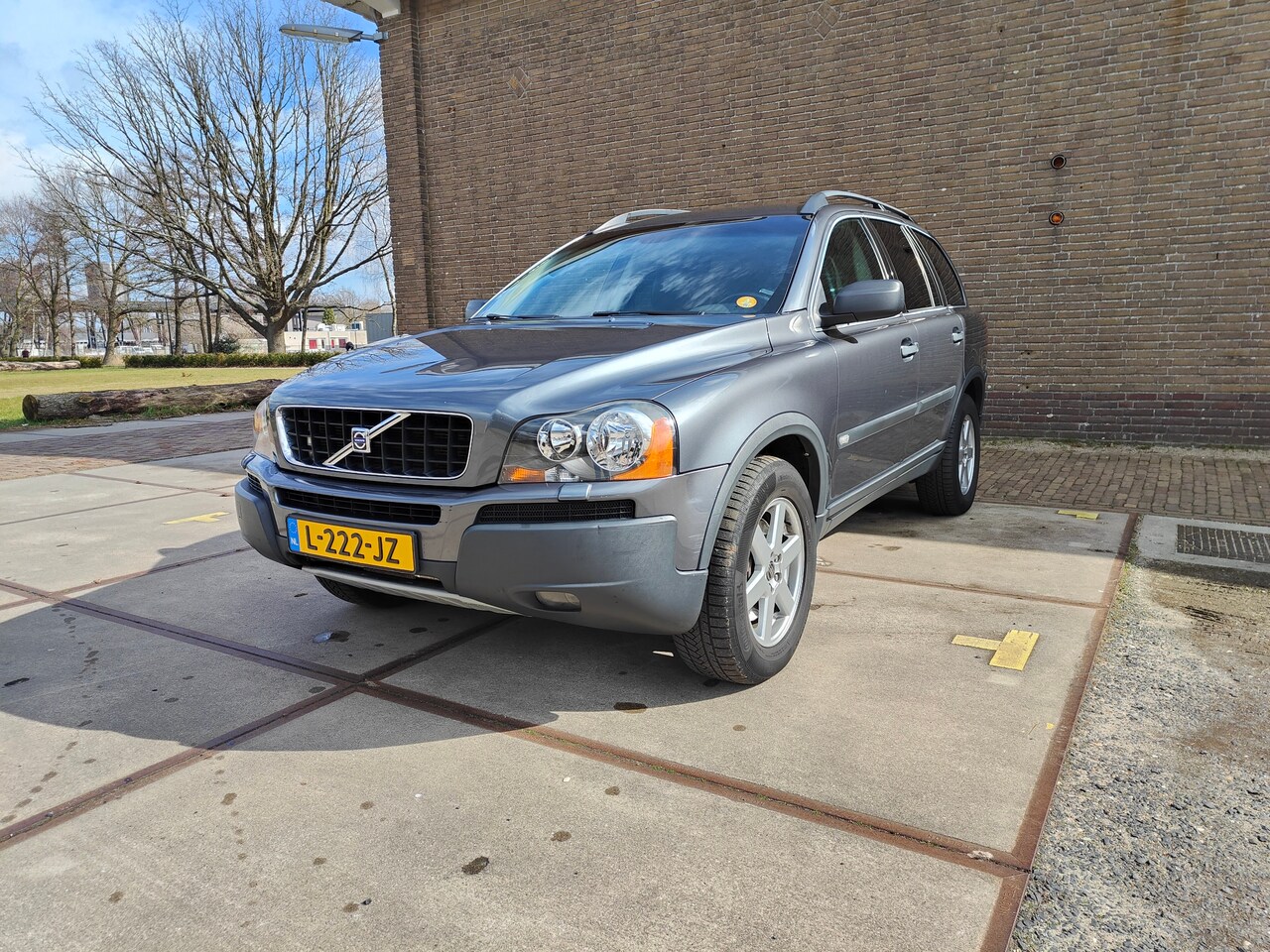 Volvo XC90 - 2.4 D5 Summum Camera, auto Android, Apple Carplay, trekhaak, youngtimer, leder - AutoWereld.nl