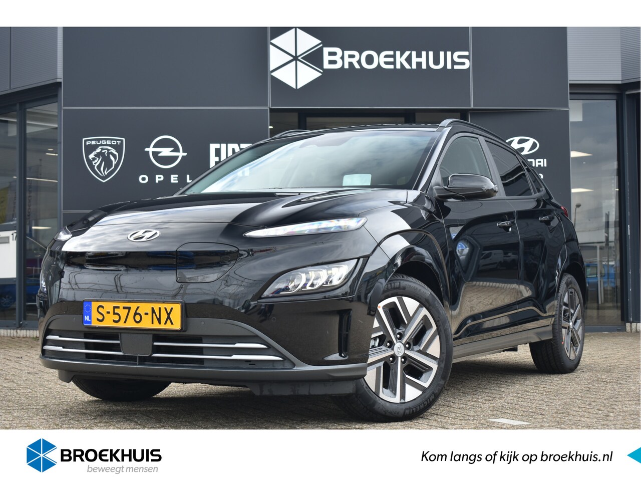Hyundai Kona - EV Premium 64 kWh 3 Fase Incl. BTW | DEMO-DEAL! | Navigatie | Vol-Leder | Stoelkoeling/ver - AutoWereld.nl