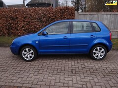 Volkswagen Polo - 1.4-16V Athene