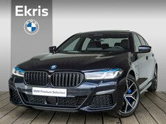 BMW 5-serie - Sedan 530e High Executive M Sportpakket / Head-Up Display / lektrisch glazen schuif-/kante