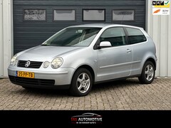 Volkswagen Polo - 1.4-16V Athene AUTOMAAT / AIRCO / NIEUWE APK