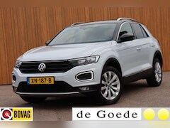 Volkswagen T-Roc - 1.5 TSI Sport org. NL-auto digitaal dashboard navi stoelverw